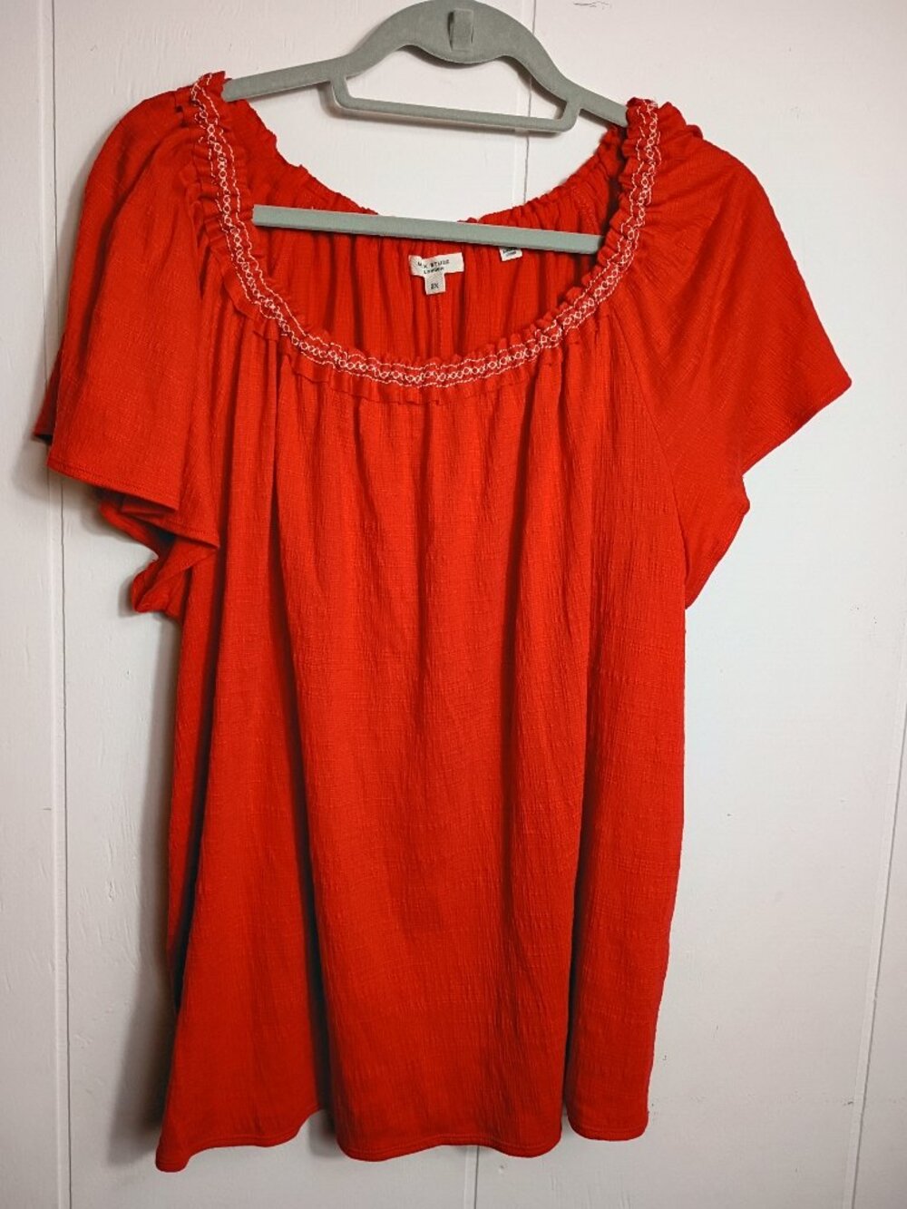 Max Studio London Red Crinkle Crepe Embroidered Off the Shoulder Peasant Top 2X